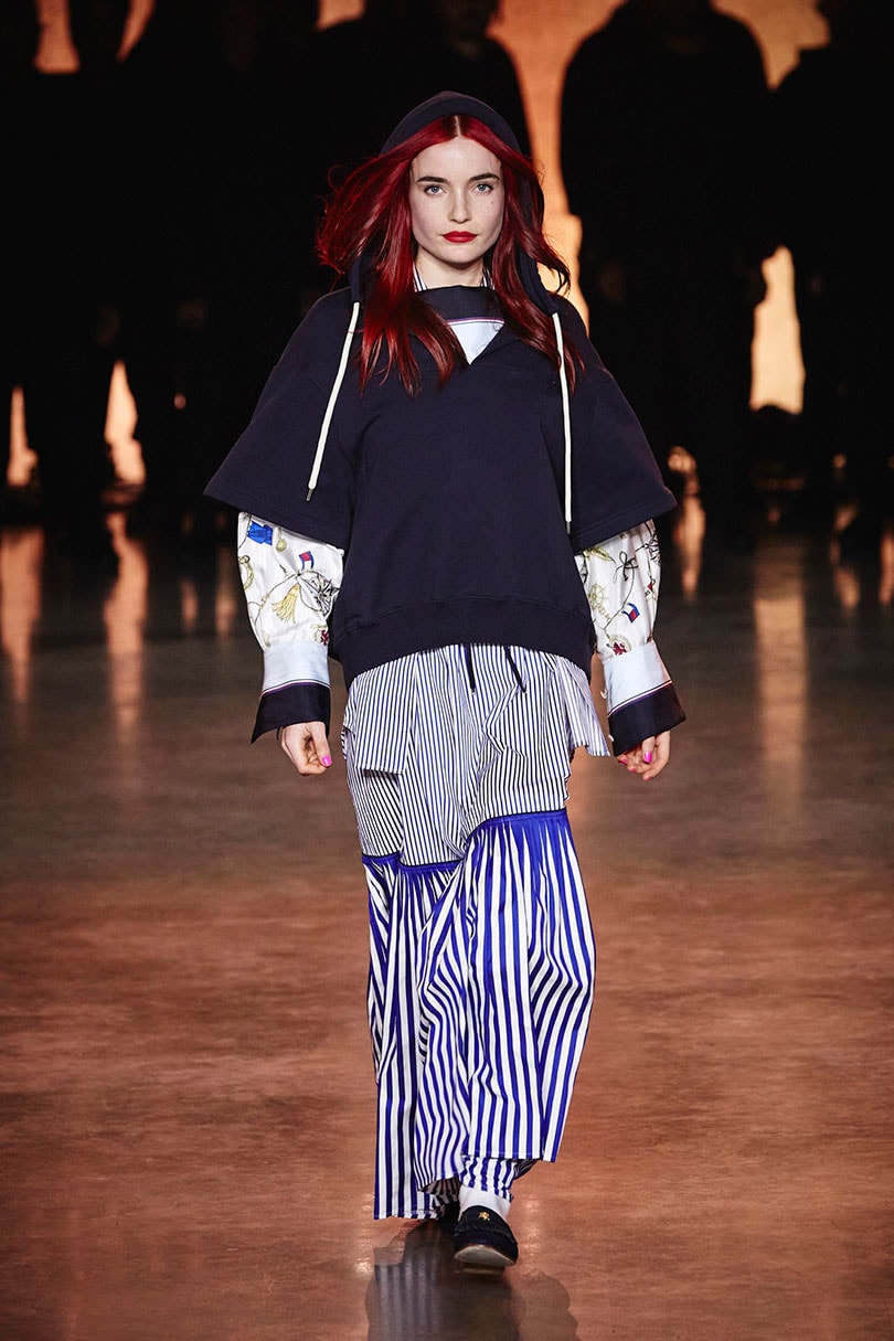 Así ha sido el desfile de Tommy Hilfiger en Londres junto a Hamilton y H.E.R. Así ha sido el desfile de Tommy Hilfiger en Londres junto a Hamilton y H.E.R.